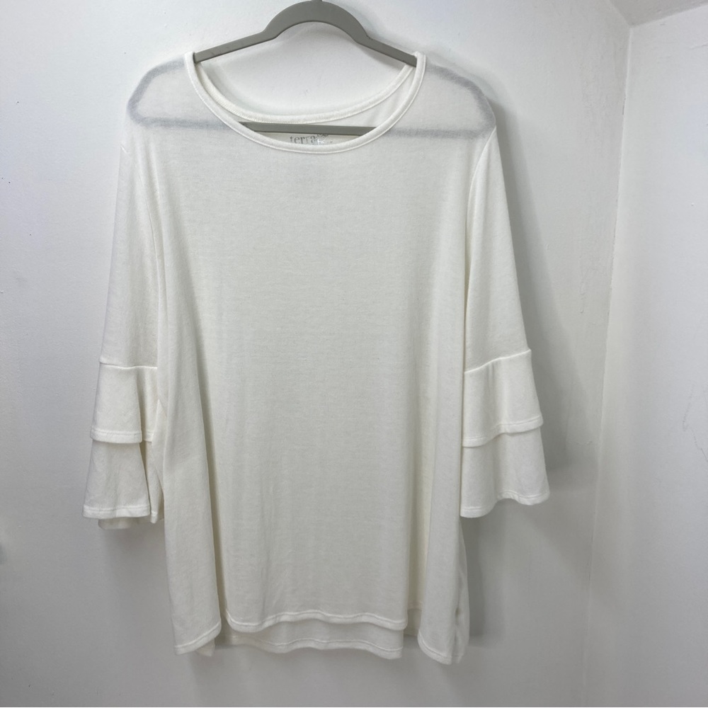 Terra & Sky Ivory Long Tiered Bell Sleeve Soft Knit Top Size 2X